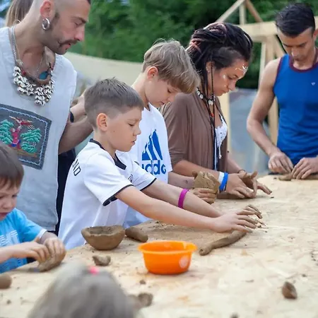 Eco Glamping - Carpathians. Retreat Hub Dzin Space Campismo de Luxo *