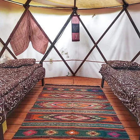 Luxusní stan Eco Glamping - Carpathians. Retreat Hub Dzin Space Verchovyna