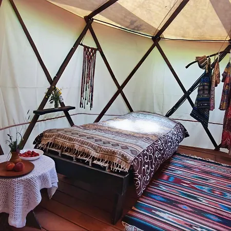 Eco Glamping - Carpathians. Retreat Hub Dzin Space Luxury tent