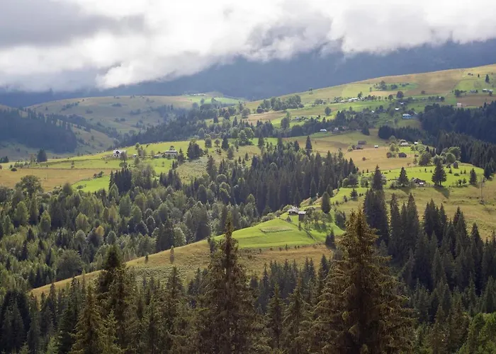 豪华帐篷 Eco Glamping - Carpathians. Retreat Hub Dzin Space 韦尔霍维纳