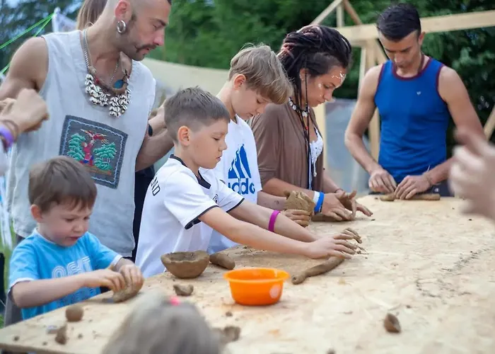 Eco Glamping - Carpathians. Retreat Hub Dzin Space 豪华帐篷 *