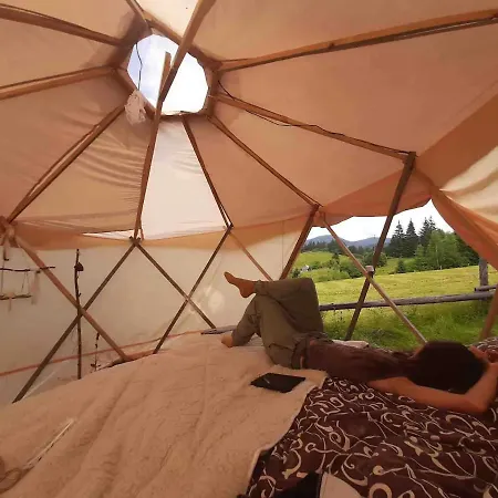 Eco Glamping - Carpathians. Retreat Hub Dzin Space אוהל מפואר *